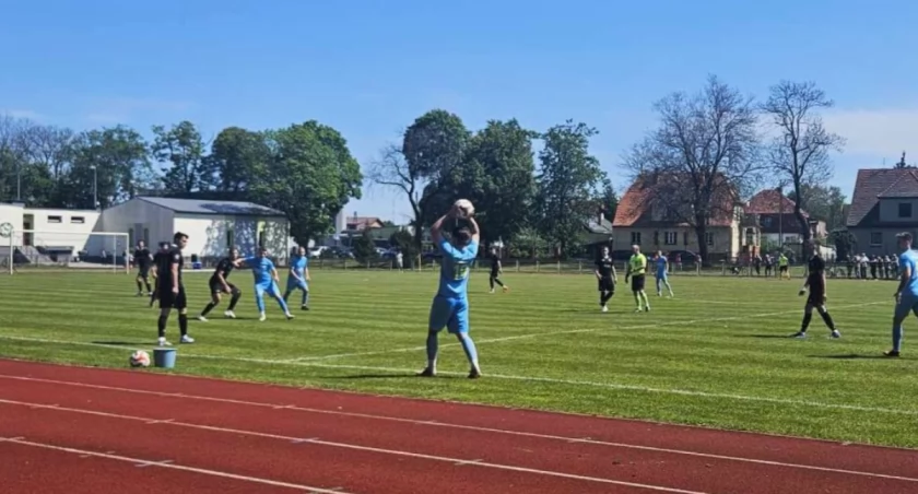 Zdjęcie z meczu MKP - Polonia Bielany Wroc.
