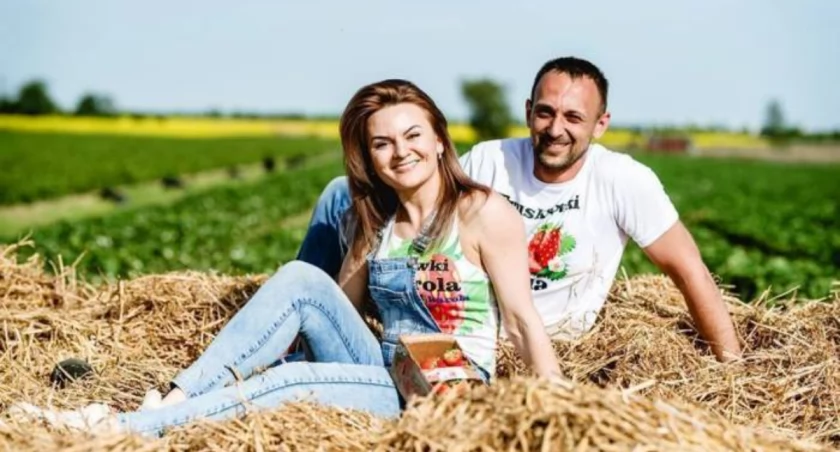 Karol Maciejczyk i jego siostra Weronika kilka lat temu przejęli gospodarstwo swoich rodziców.
