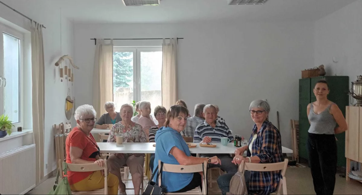 Warsztaty, Aktywne panie tworzą nieformalną grupę Lubią żanki - zdjęcie, fotografia