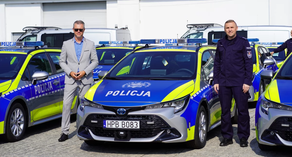 Bezpieczeństwo, radiowóz wołowskiej policji - zdjęcie, fotografia