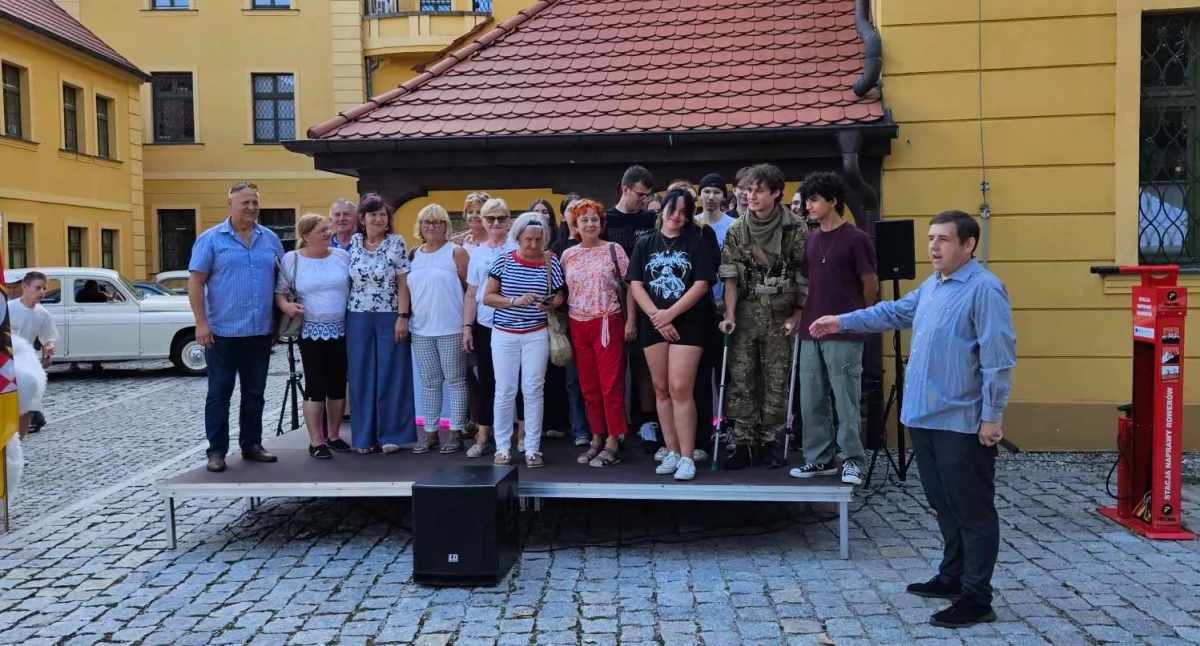 Imprezy cykliczne, imprezy dziedzińcu zamku piastowskiego ciągu dwóch - zdjęcie, fotografia