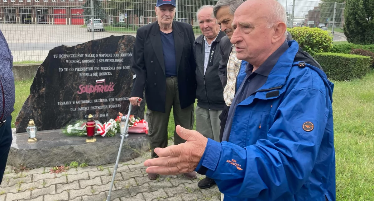 Historia, Brzeg Dolny uczcił rocznicę Porozumień Sierpniowych sprzed - zdjęcie, fotografia