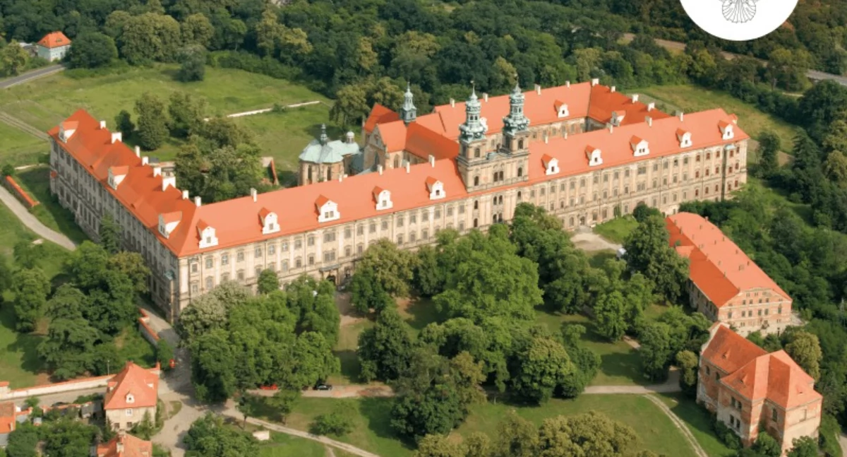 Historia, Kolejna okazja zwiedzać klasztor Lubiążu strychu piwnice wrześniu - zdjęcie, fotografia