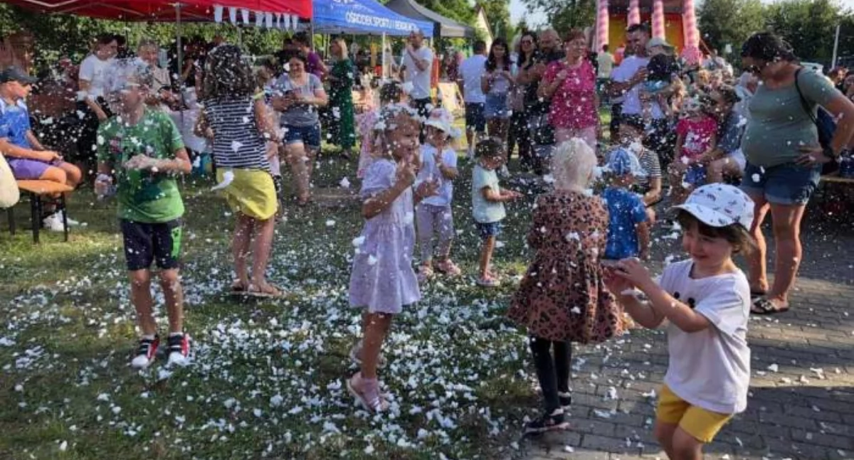 Imprezy cykliczne, Piknik Parafialny Stobnie bogato Padł rekord [ZDJĘCIA] - zdjęcie, fotografia
