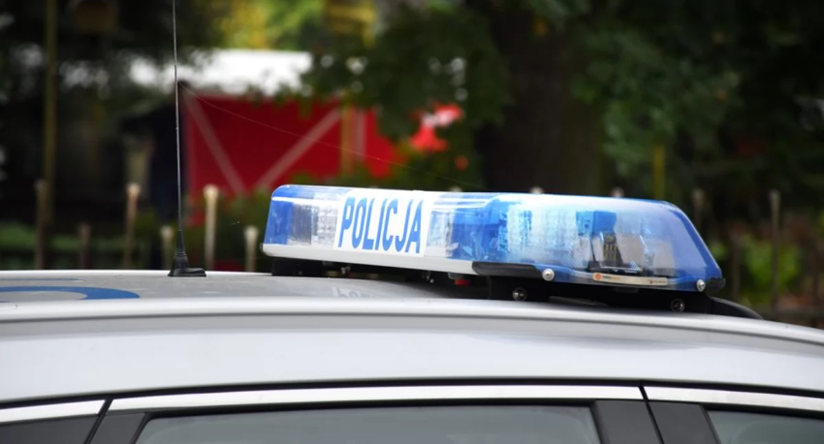 Bezpieczeństwo, Mężczyzna groził targnie swoje życie Dzięki mieszkańcom policja niego dotarła - zdjęcie, fotografia