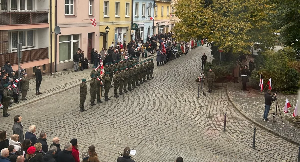 Święta i obchody, Obchody Narodowego Święta Niepodległości Wołowie - zdjęcie, fotografia
