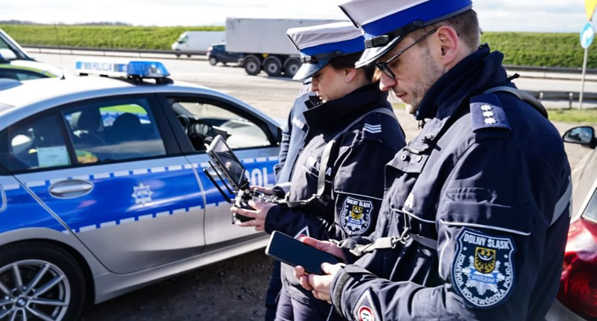 Bezpieczeństwo, Dolnośląscy policjanci podsumowali drogach - zdjęcie, fotografia