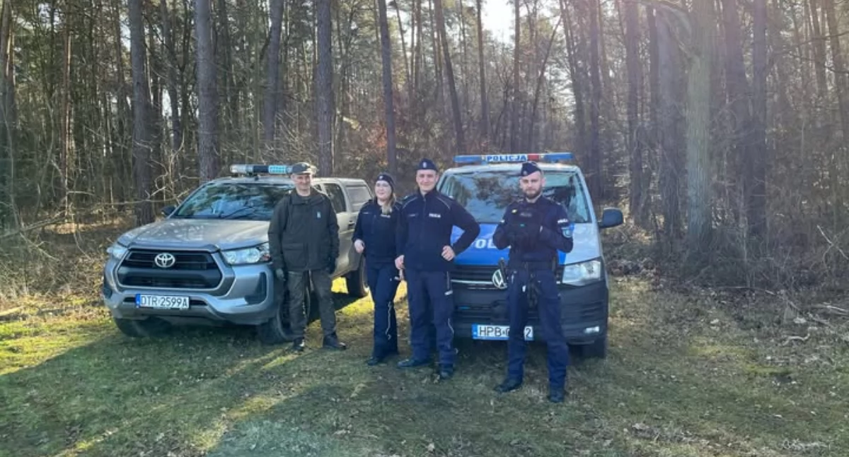 Komunikaty policji, Policja Straż Leśna wspólnie dbają bezpieczeństwo lasach powiatu wołowskiego - zdjęcie, fotografia