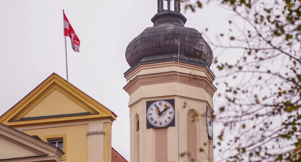 Przetargi, Przetarg ogłoszenia Gminy Wołów marzec - zdjęcie, fotografia