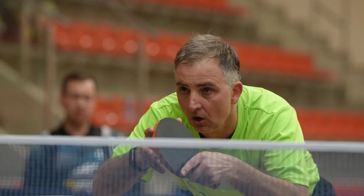 Tenis ziemny, Krzysztof Kaczmarek Wolavii Wołów najstarszym zawodnikiem Mistrzostw Polski - zdjęcie, fotografia