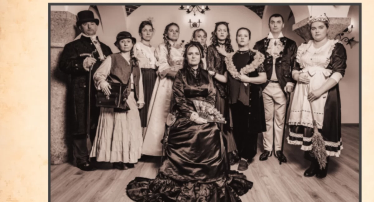 Imprezy cykliczne, Spektakl teatralny „Sex wielkiej wsi” scenie - zdjęcie, fotografia