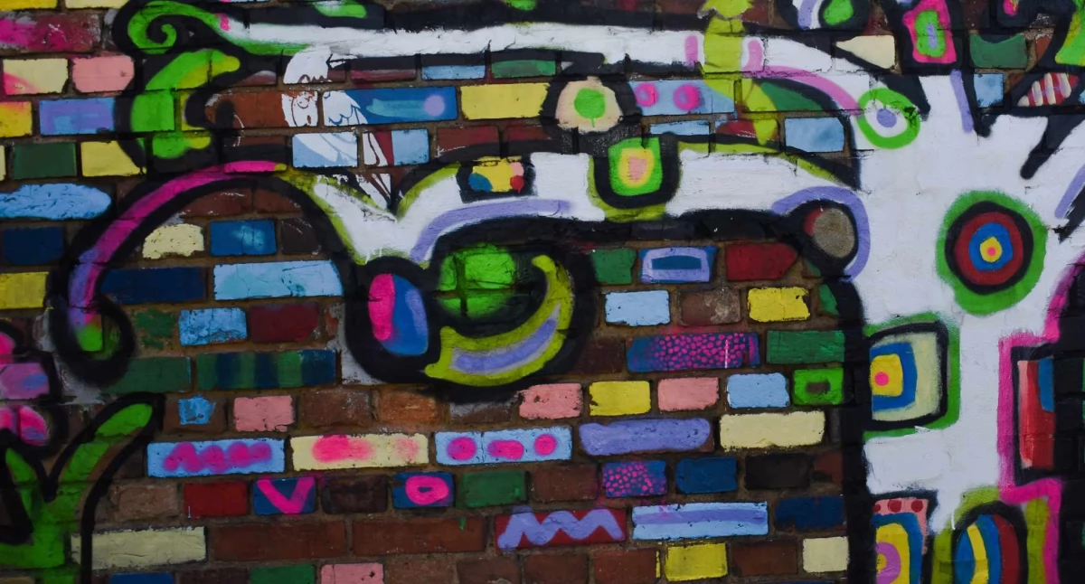 Malarstwo - Rzeźba , Uczestnicy Akademii Młodego Artysty stworzyli mural [ZDJĘCIA] - zdjęcie, fotografia