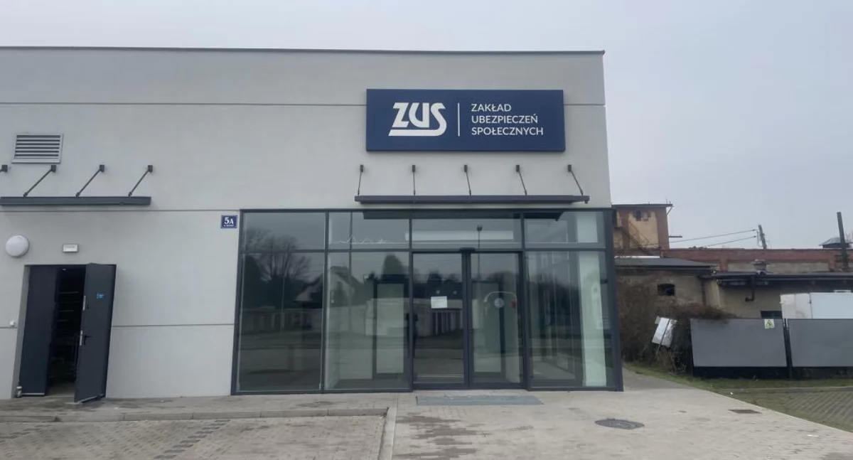 Komunikaty urzędów, tydzień wołowski zaprasza nowej siedziby - zdjęcie, fotografia