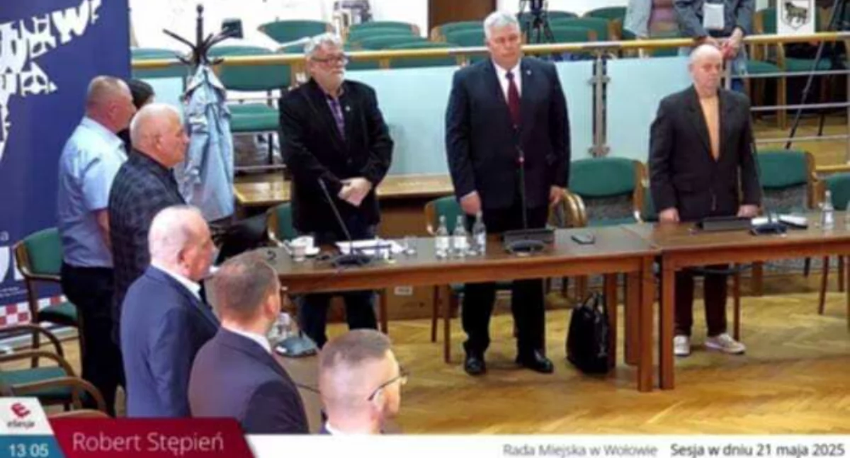 Polityka, Robert Stępień nowym radnym Gminy Wołów - zdjęcie, fotografia