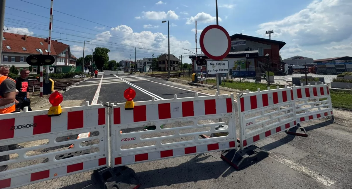 Koniec utrudnień i korków? Przejazd kolejowy w Wołowie zostanie ponownie otwarty