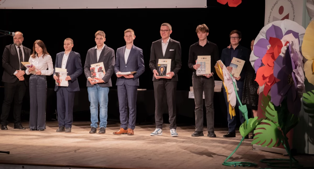 Najzdolniejsi uczniowie powiatu wołowskiego uhonorowani podczas XVIII Gali Laureata