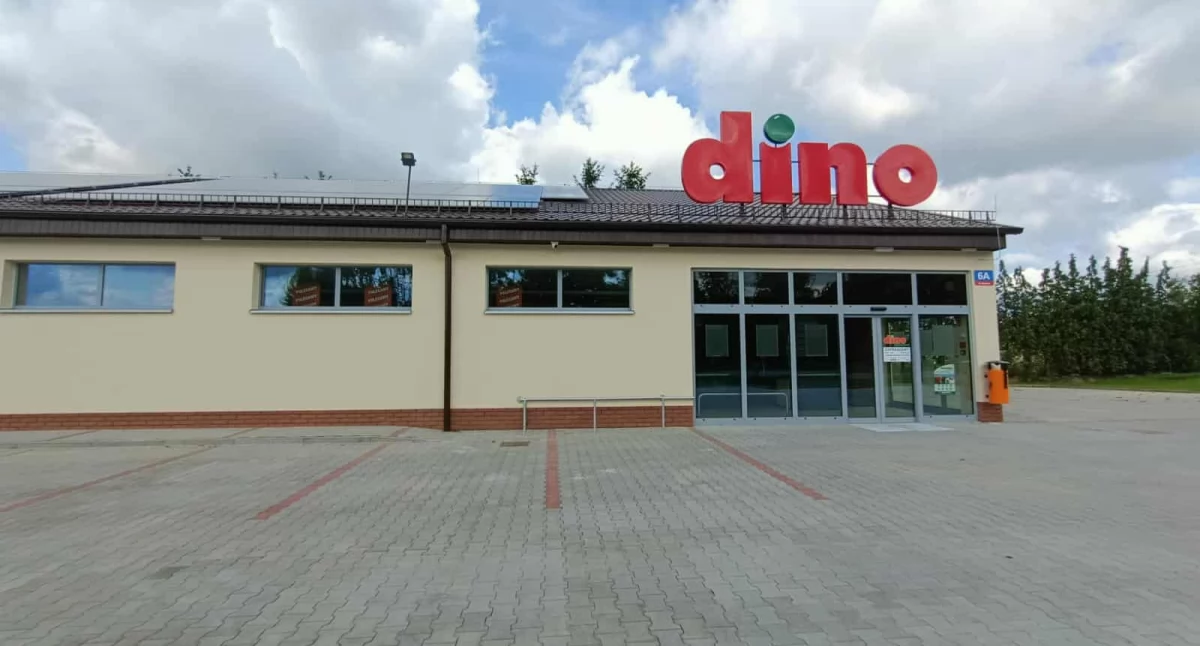 Inwestycje, market Brzegu Dolnym gotowy Otwarcie tuż! - zdjęcie, fotografia