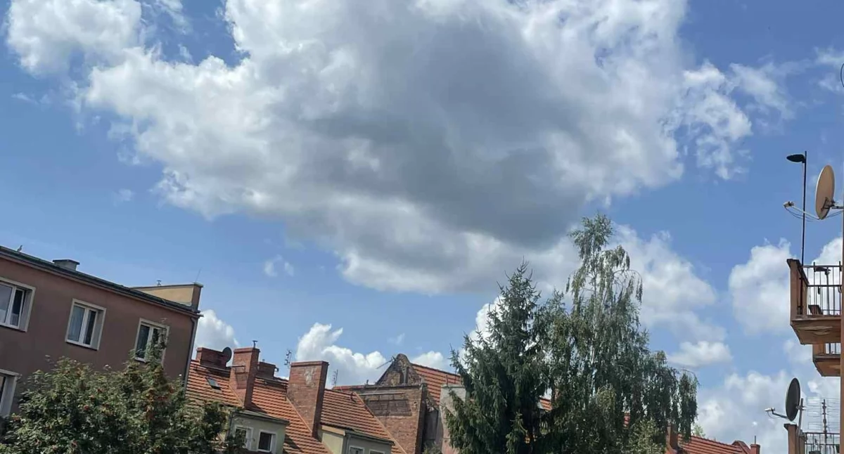Pogoda, Burze powiatem wołowskim ostrzeżenie pierwszego stopnia - zdjęcie, fotografia