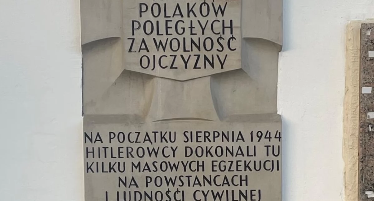Tablica upamietniająca Powstanie Warszawskie i poległych na Woli 