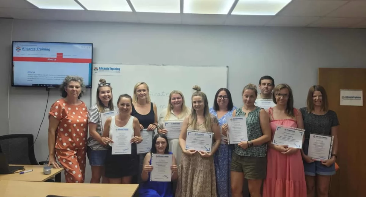 Bezpieczeństwo, Nauczyciele Brzegu Dolnego szkolili Hiszpanii ramach programu Erasmus+ - zdjęcie, fotografia