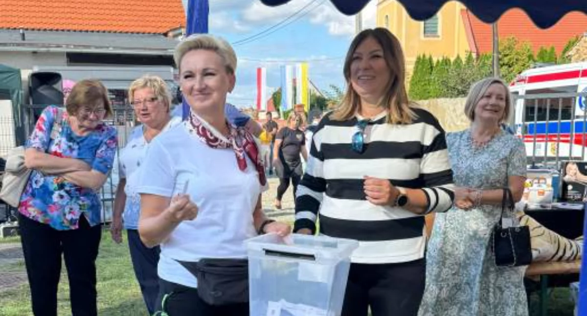 Imprezy cykliczne, Rodzinny Piknik Parafialny Stobnie radosne spotkanie całych rodzin - zdjęcie, fotografia