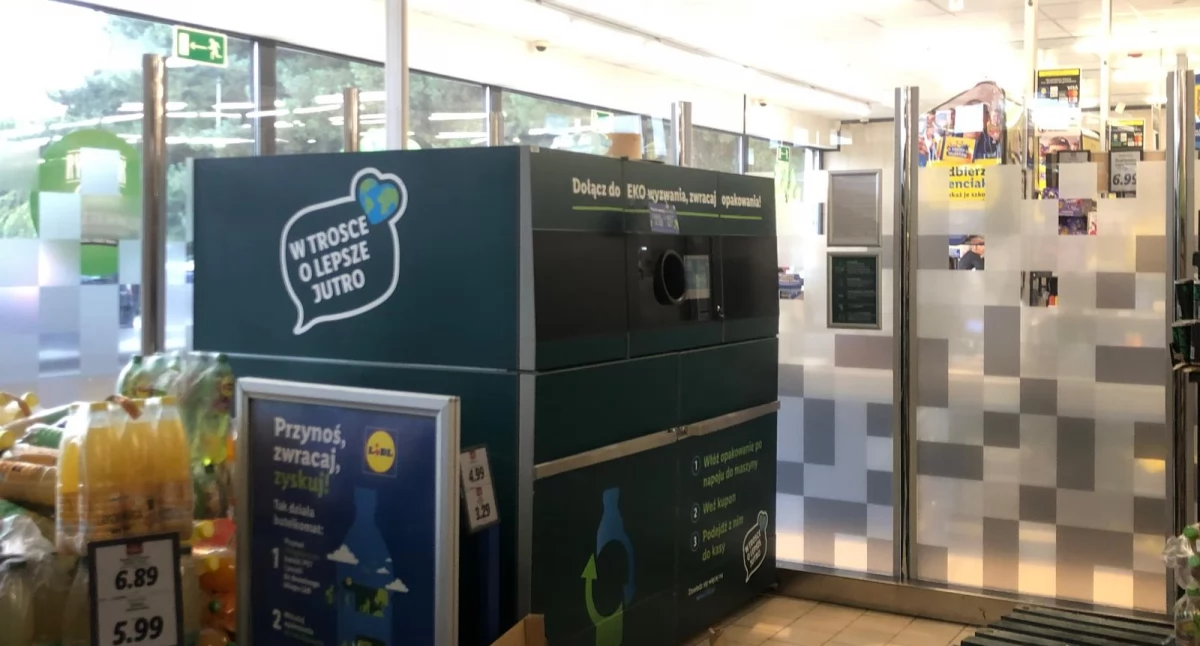 Natura i ekologia, System kaucyjny Polsce działa! Sprawdź działa automat Lidlu Brzegu Dolnym - zdjęcie, fotografia
