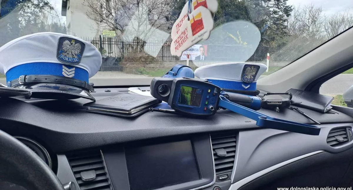 Bezpieczeństwo, Akcja dolnośląskiej policji setki wykroczeń ujawnionych jeden dzień - zdjęcie, fotografia