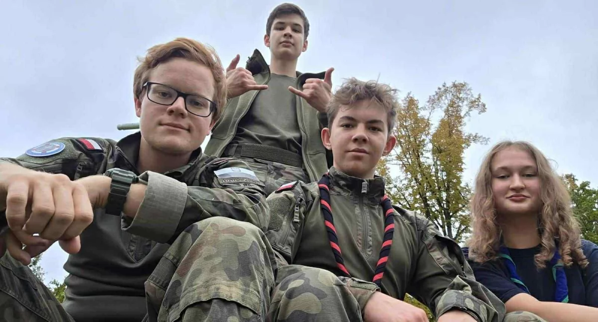 Akcje charytatywne, Harcerze Wołowa pomogli pożarze Albertówce „Czuwaj! tylko hasło - zdjęcie, fotografia