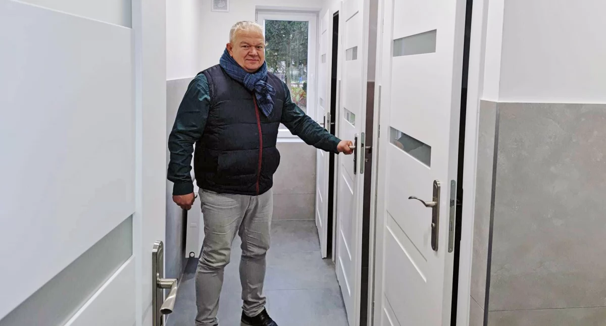 Burmistrz Dariusz Chmura zrobił osobiście odbiór.