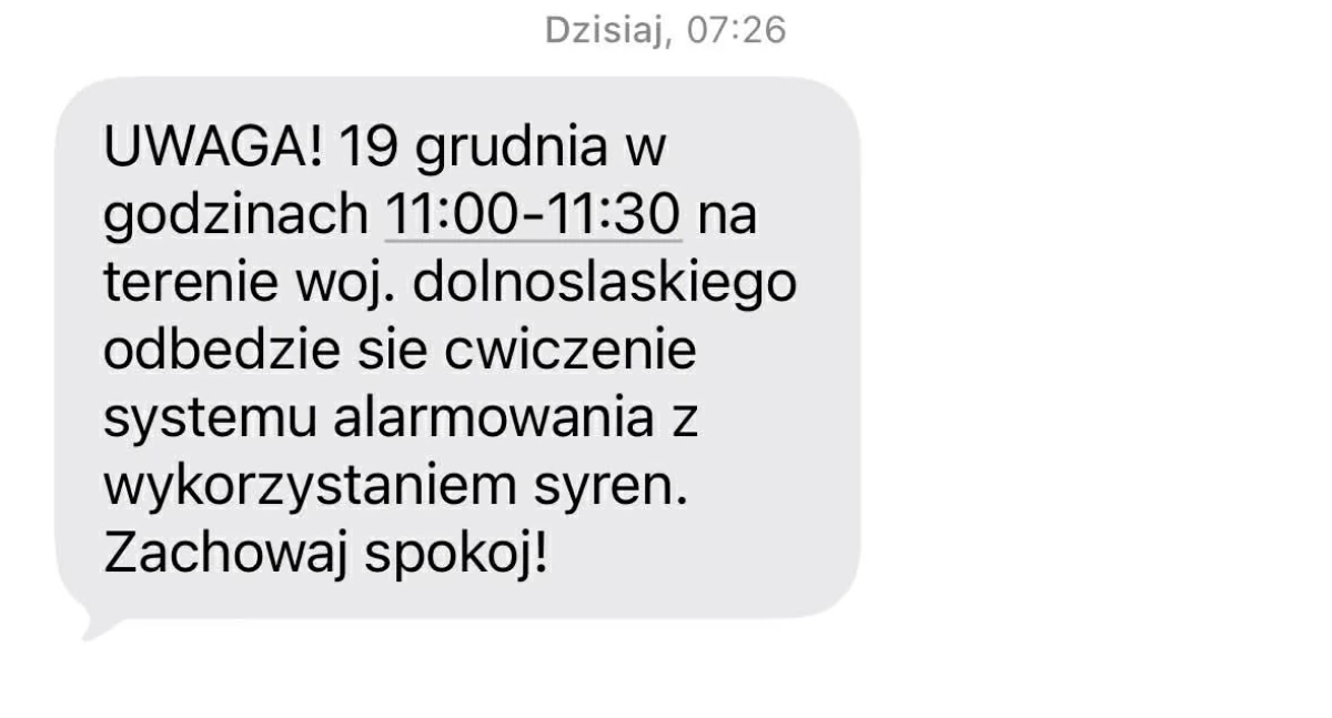 Bezpieczeństwo, piątek zawyją syreny całym Dolnośląskiem tylko ćwiczenia wyjaśniamy oznaczają sygnały alarmowe - zdjęcie, fotografia