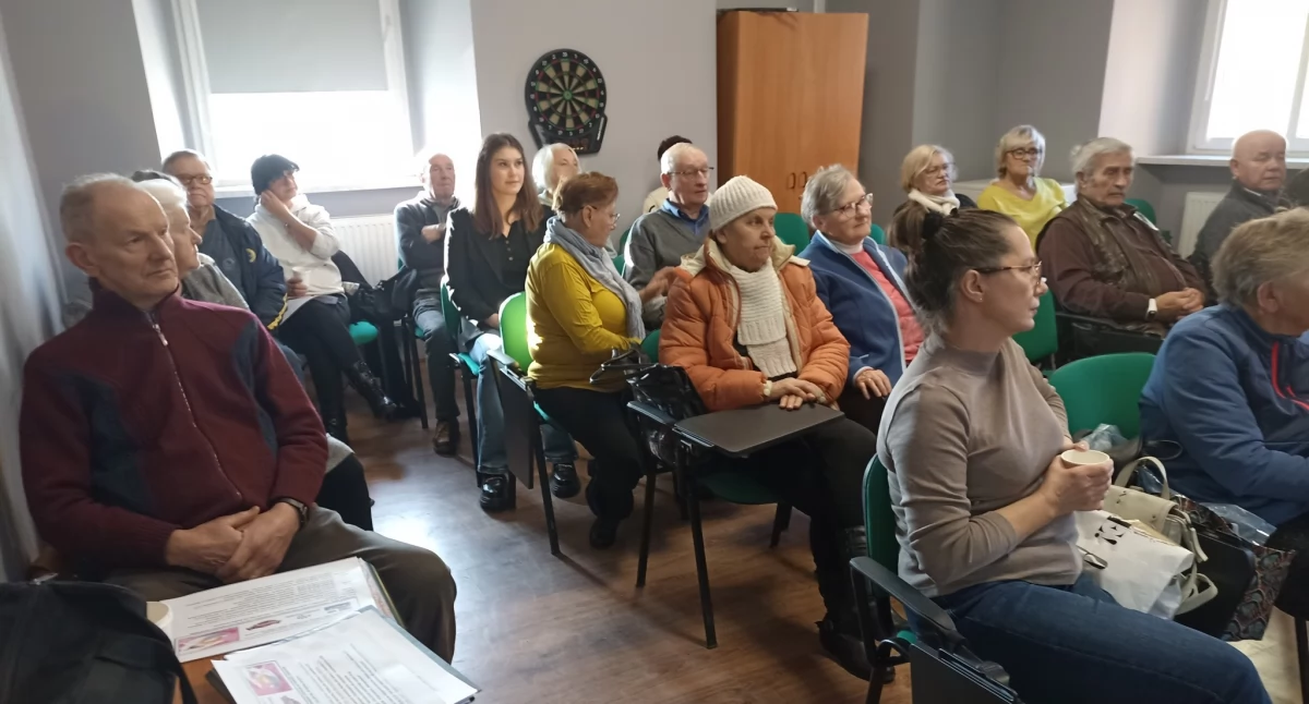 fot. Wołów Seniorom. Grudniowe spotkanie z przedstawicielami PCM Wołów.