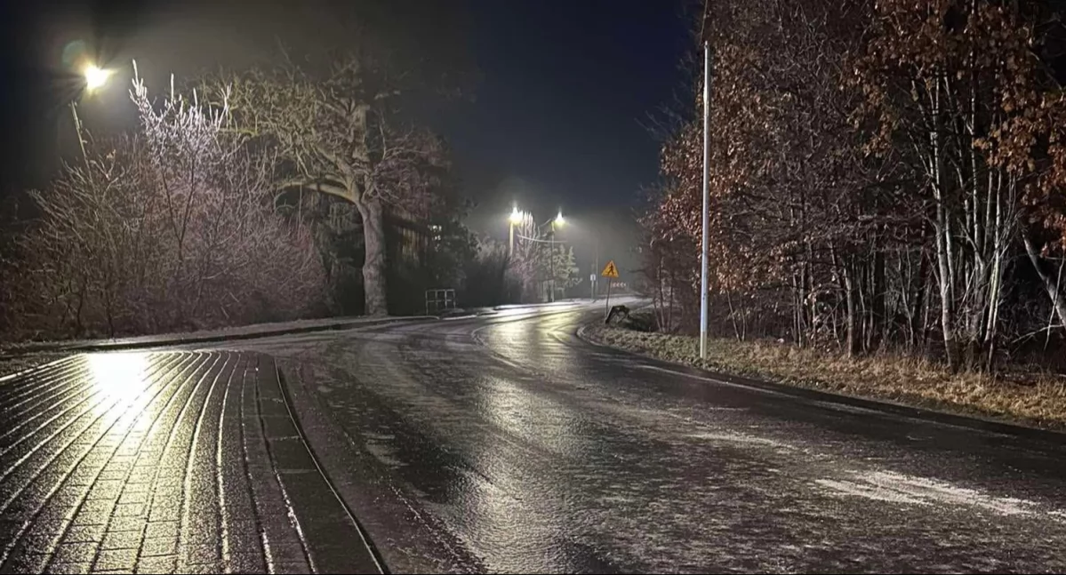 Pogoda, Uwaga oblodzenie powiecie wołowskim wydał ostrzeżenie - zdjęcie, fotografia