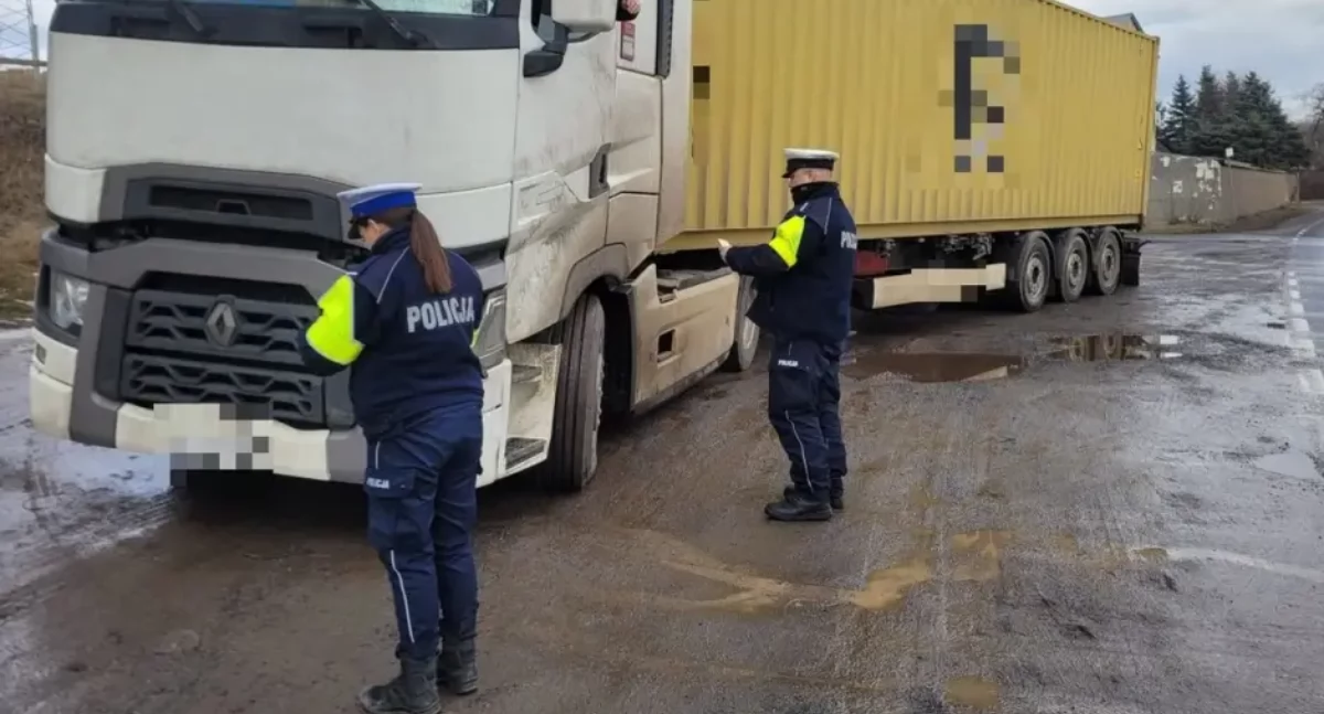 Bezpieczeństwo, Akcja „Truck Bus” Dolnym Śląsku Blisko kontroli setki wykroczeń - zdjęcie, fotografia