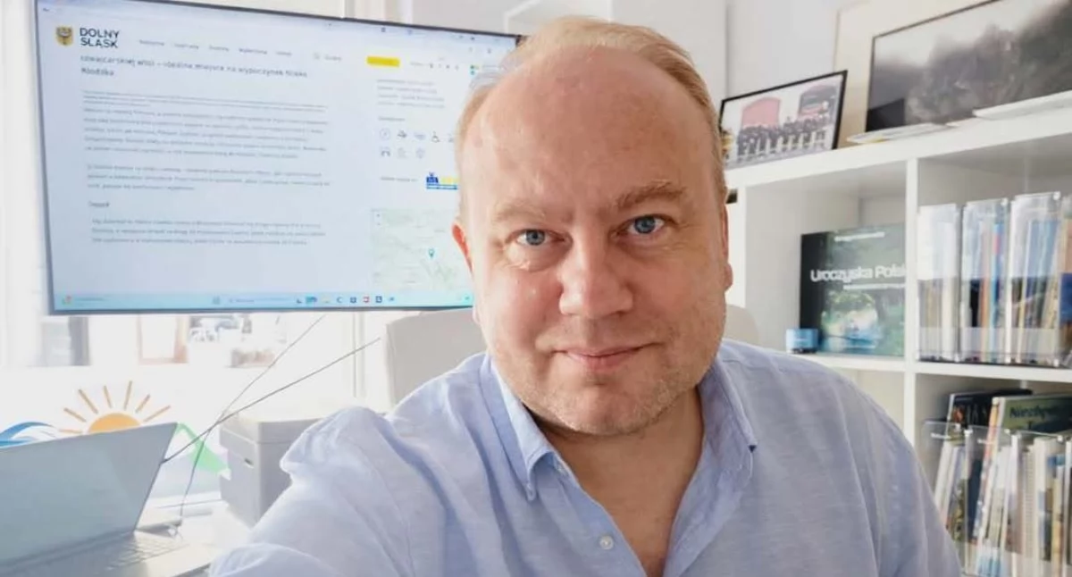 Turystyka, szczycie zmiana kursu Łukasz Ciołek buduje własną markę turystyczną - zdjęcie, fotografia