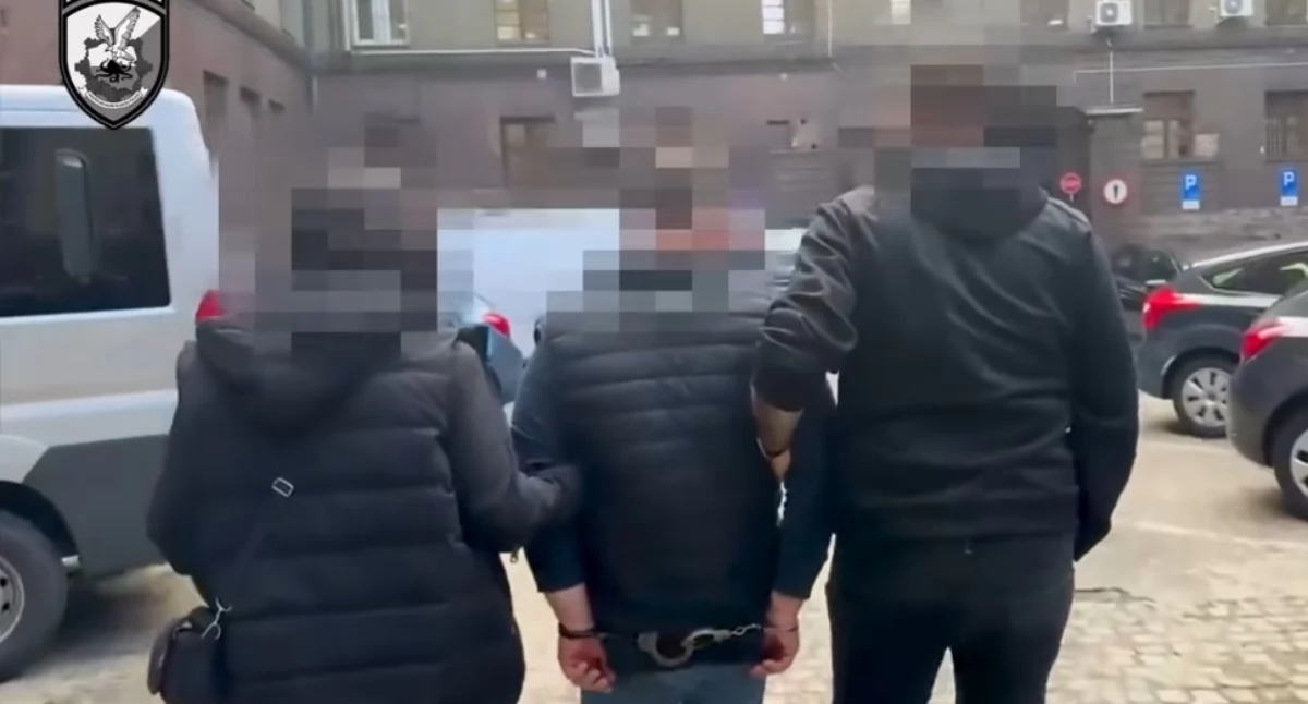 Zatrzymanie poszukiwanego mężczyzny. Zdjęcie: CBŚP