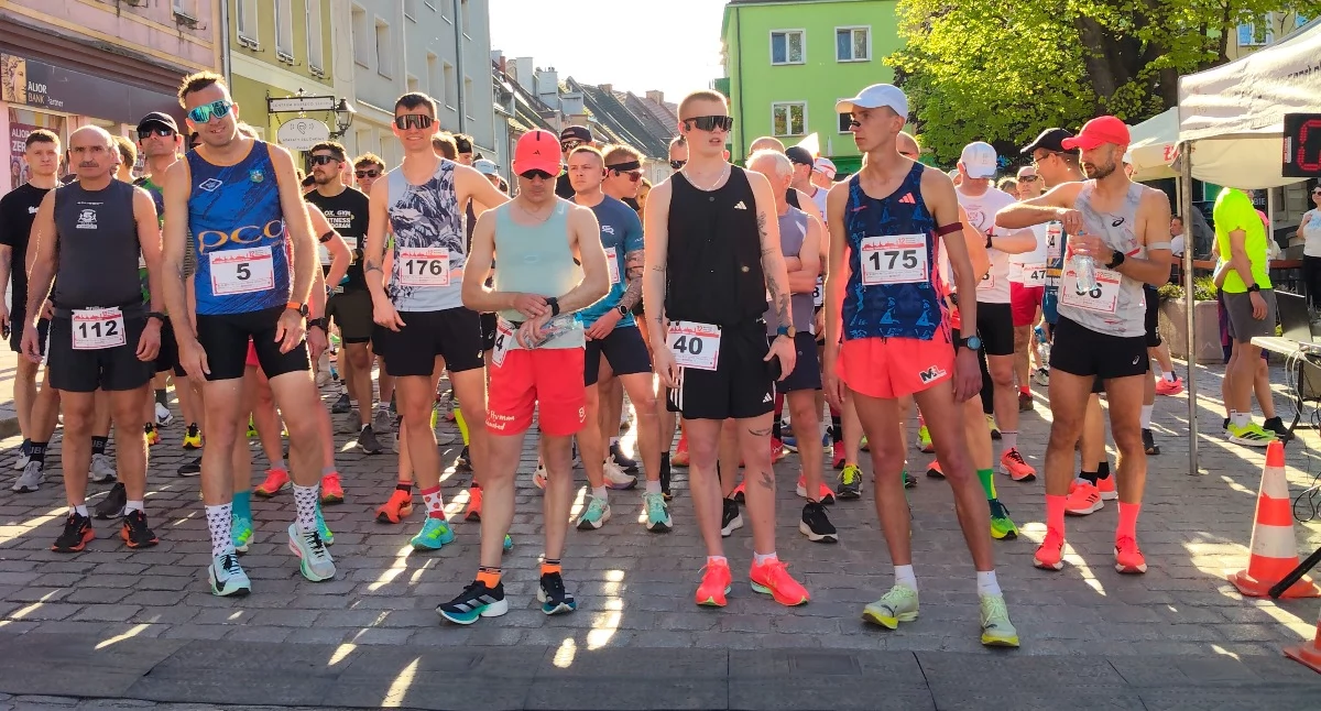 12. Wołowski Bieg Flagi Narodowej.