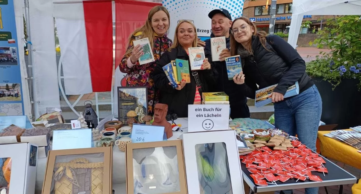 Radni i rady samorządowe, Wizyta delegacji Brzegu Dolnego Barsinghausen Edukacja kultura plany przyszłość - zdjęcie, fotografia