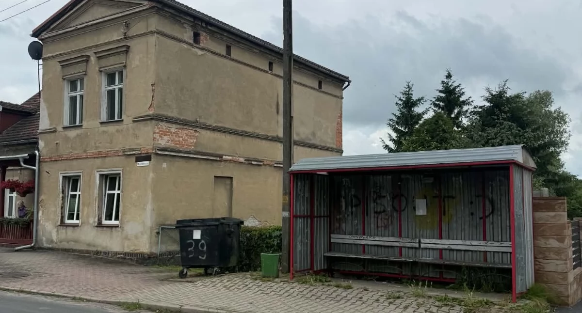 Komunikacja publiczna, Wykluczeni odcięci świata szansa autobusy ruszą przyszłym - zdjęcie, fotografia