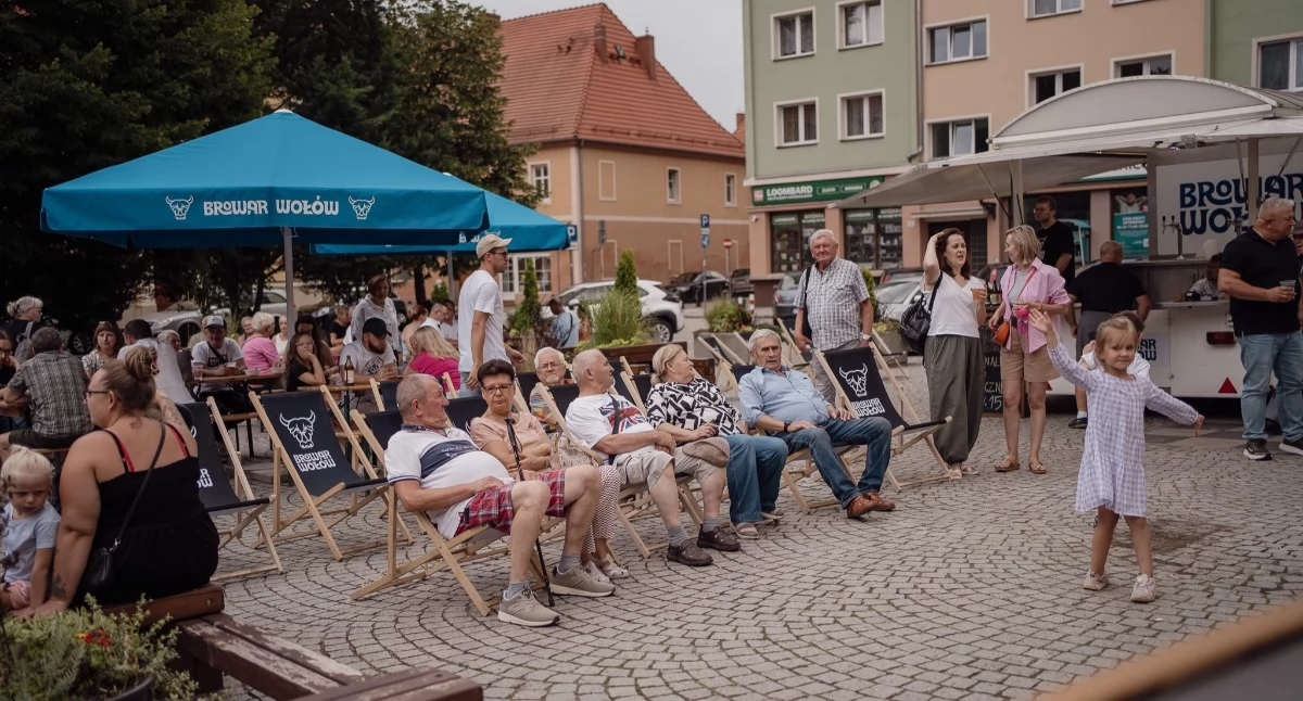 Wydarzenia artystyczne, Pierwszy dzień Urodzin Browaru Wołów Zobaczcie zdjęcia - zdjęcie, fotografia