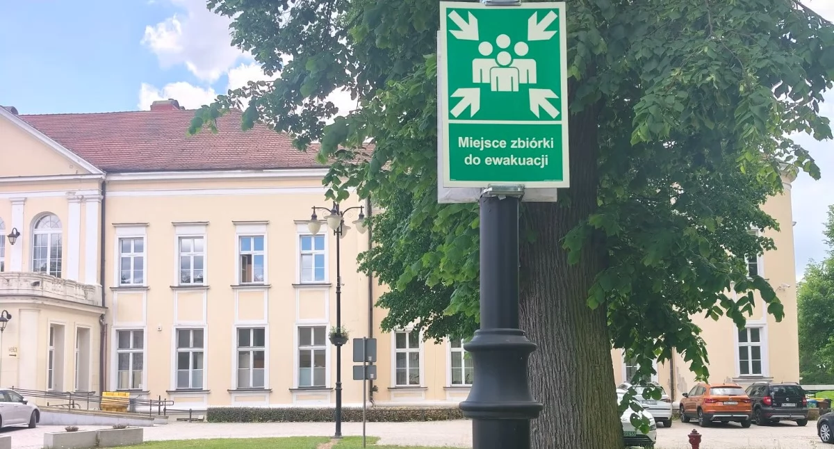 Interwencje, Mieszkańcy wciąż skarżą uciążliwy odór „Śmierdzi chemia szambo” oczyszczalni… jedno zdanie komisji - zdjęcie, fotografia