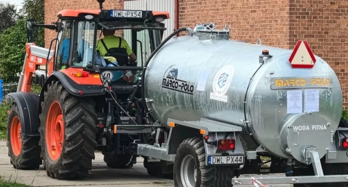 Awarie i wyłączenia, Godzięcin Bukowice zdatnej Około osób czeka wyniki badań Rozmawiamy dyrektor sanepidu Krystyną Chlebowską - zdjęcie, fotografia
