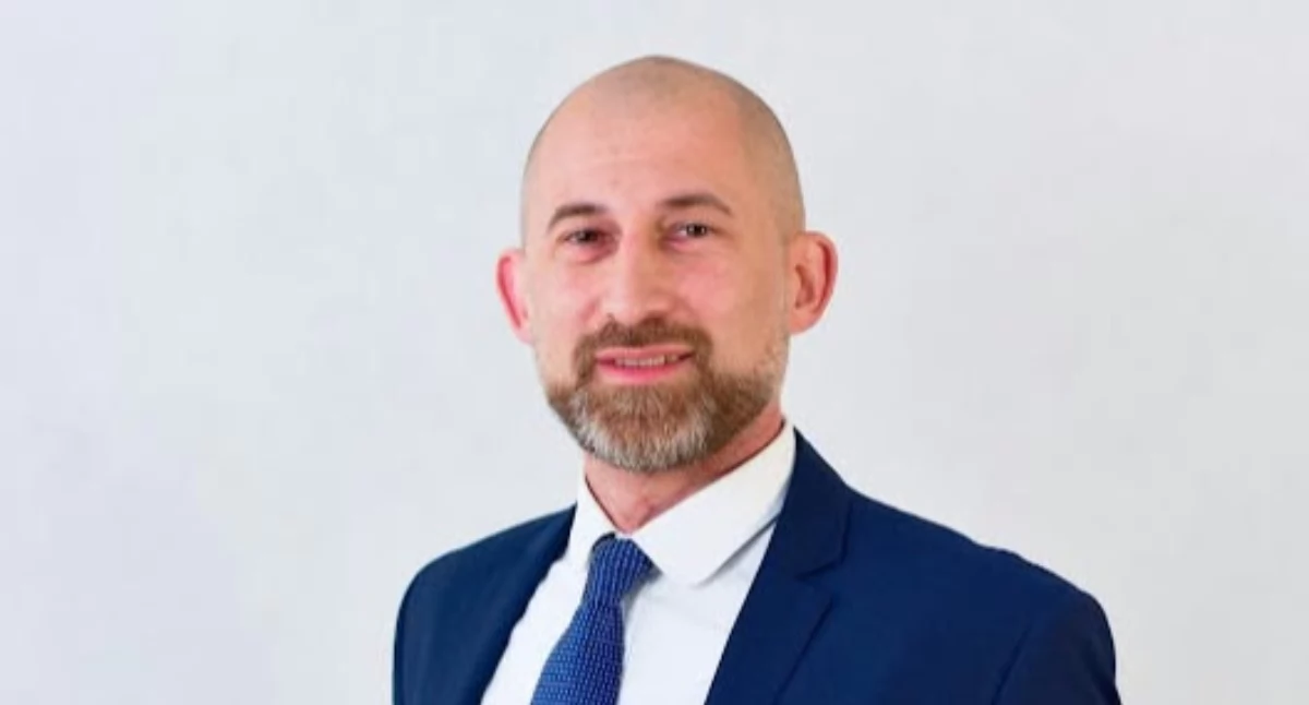 Rafał Jastrzębki. Portal Brzeg Dolny.