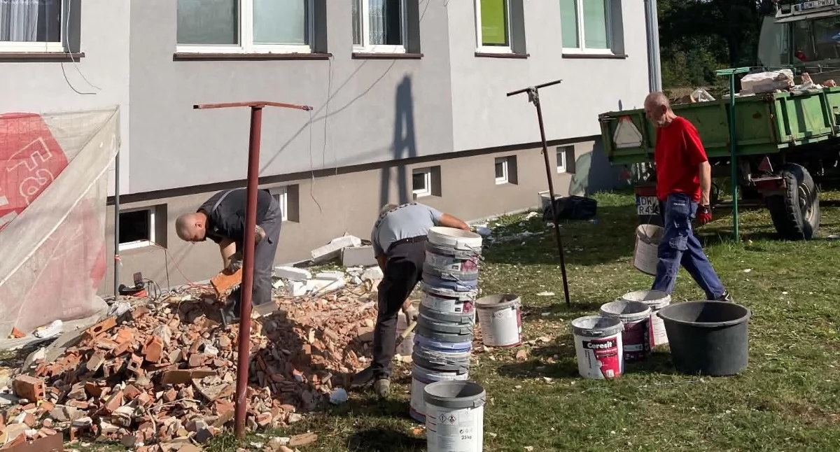 Pożary, Głębowice wybuchu Mieszkańcy powoli wracają domów - zdjęcie, fotografia