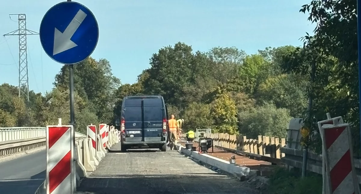 Inwestycje, Prawie prace Lubiążu wciąż remoncie - zdjęcie, fotografia