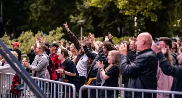 Burza, rockowe legendy i koncerty w pubie. Drugi dzień Dni Wołowa za nami!
