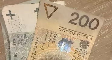 ZUS wypłaci rodzicom wyrównanie. Koniec czerwca to ostateczny termin na wnioski i duże zmiany dla Ukraińców