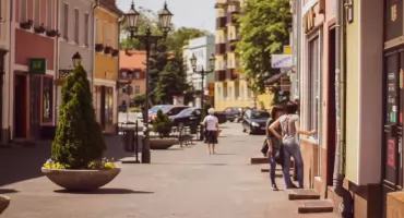 Afrykański żar nad powiatem wołowskim! IMGW wydało ostrzeżenie 2. stopnia, a to dopiero początek