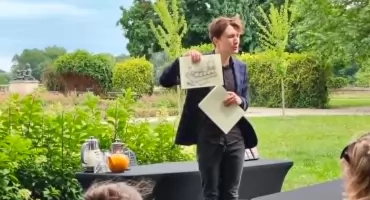 Warsztaty herbaciane „Letnia Podróż z Herbatą”. Kacper Skowroński zdradził sekrety idealnego naparu!