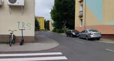 Czy Brzeg Dolny potrzebuje płatnych parkingów? 