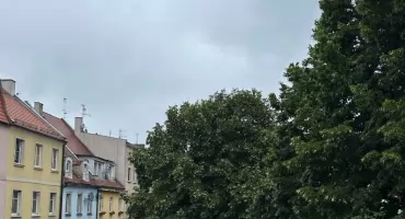 IMGW ostrzega. Silny deszcz i burze w powiecie wołowskim